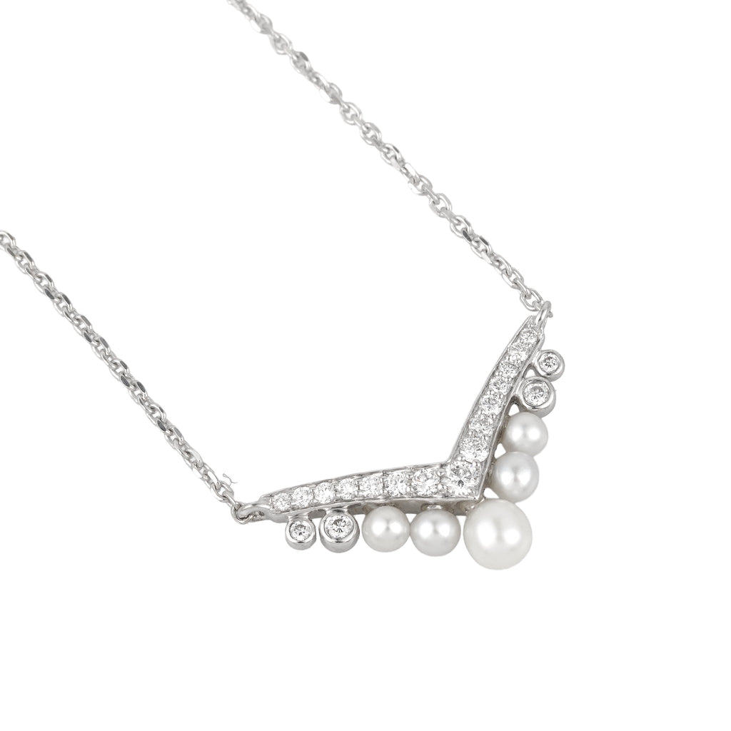 Lab Grown Diamond & Pearl V Shape Necklace (0.23 CT) in 10K/14K/18K Gold – Elegant Diamond Pearl Pendant